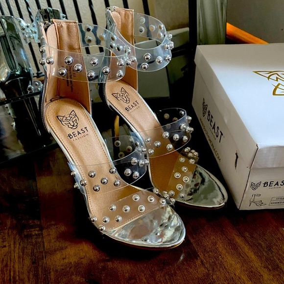 Beast silver and clear heels - Picture 8 of 8